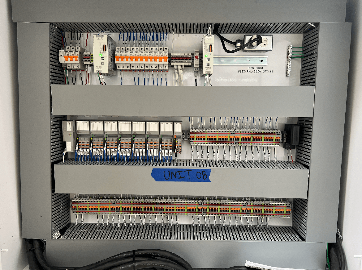 tubing.jpgInstrumentation and instrument air tubing installation